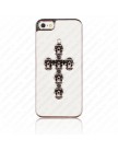 Чехол с металлическими черепами в форме креста для iPhone 5 белый